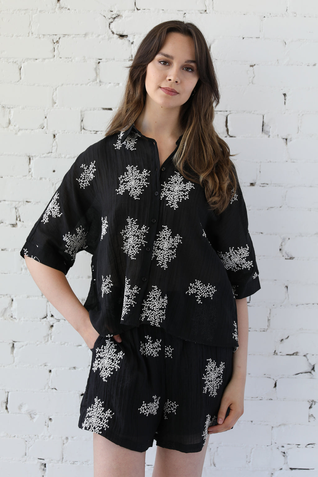 Arabell Embroidered Set