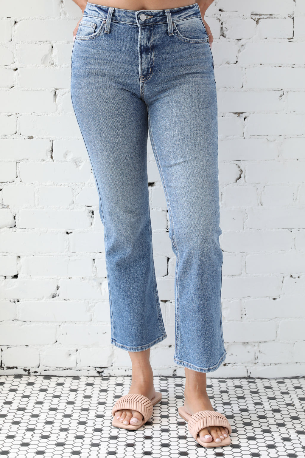 Slim Cropped Boot Cut