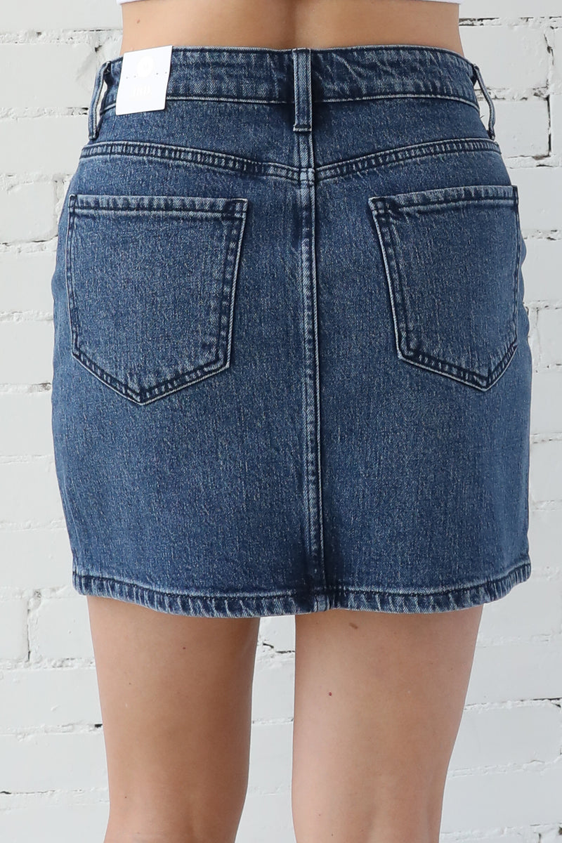 JUST BLACK </br>Retro Mini Skirt