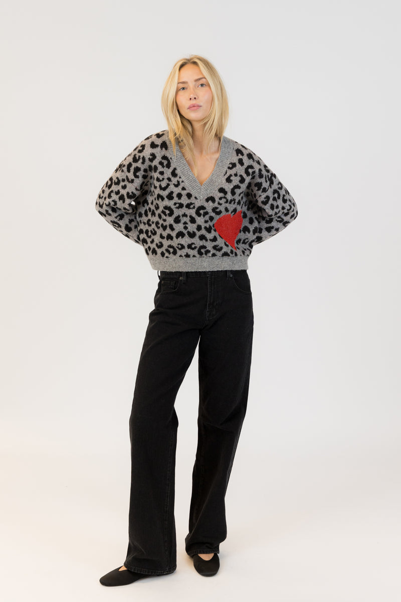 Etta Animal V-Neck Pullover