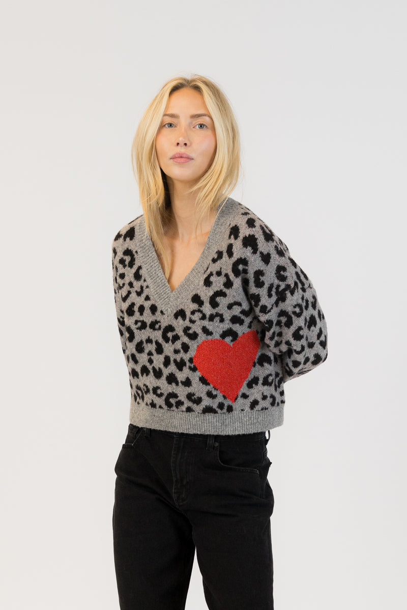 Etta Animal V-Neck Pullover