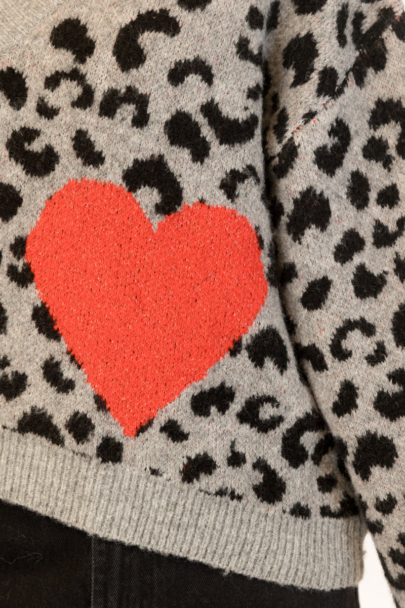 Etta Animal V-Neck Pullover