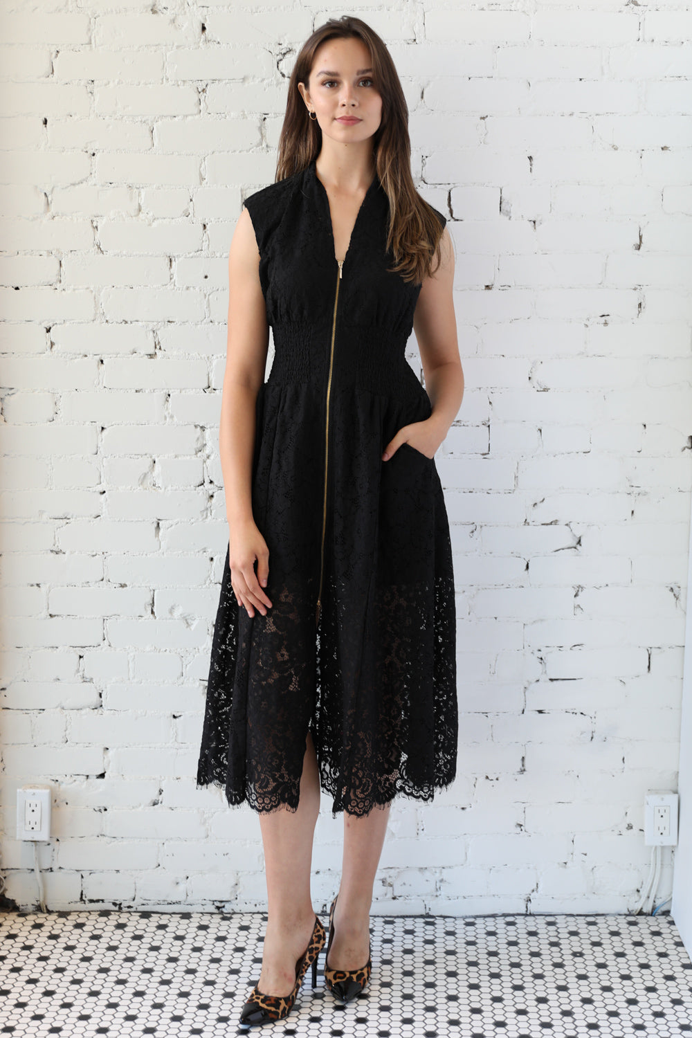 Zip Sleeveless Lace Dress