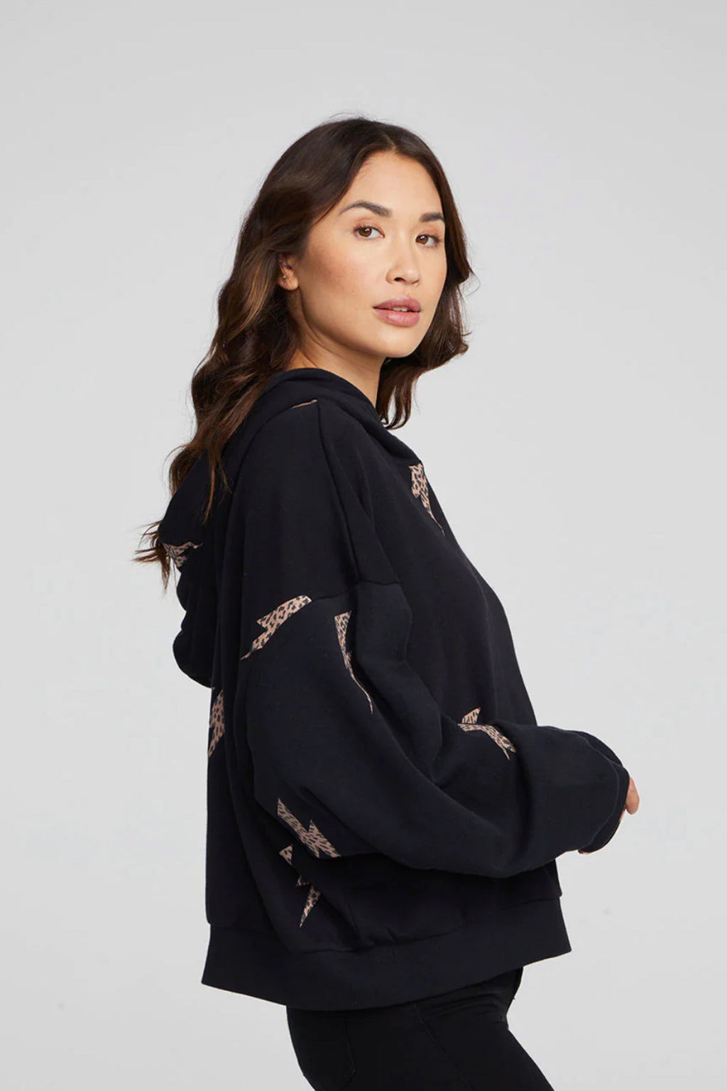 CHASER </br>Leopard Bolts Pullover