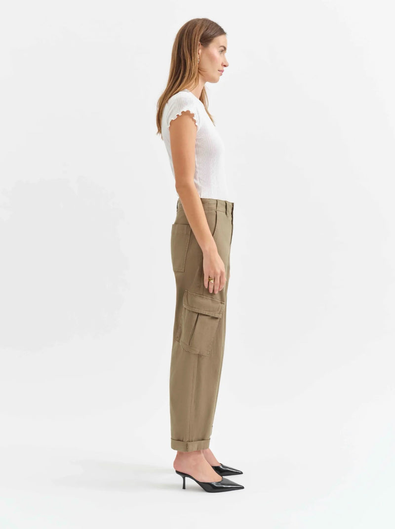 Squad Curved Leg Cargo Pant