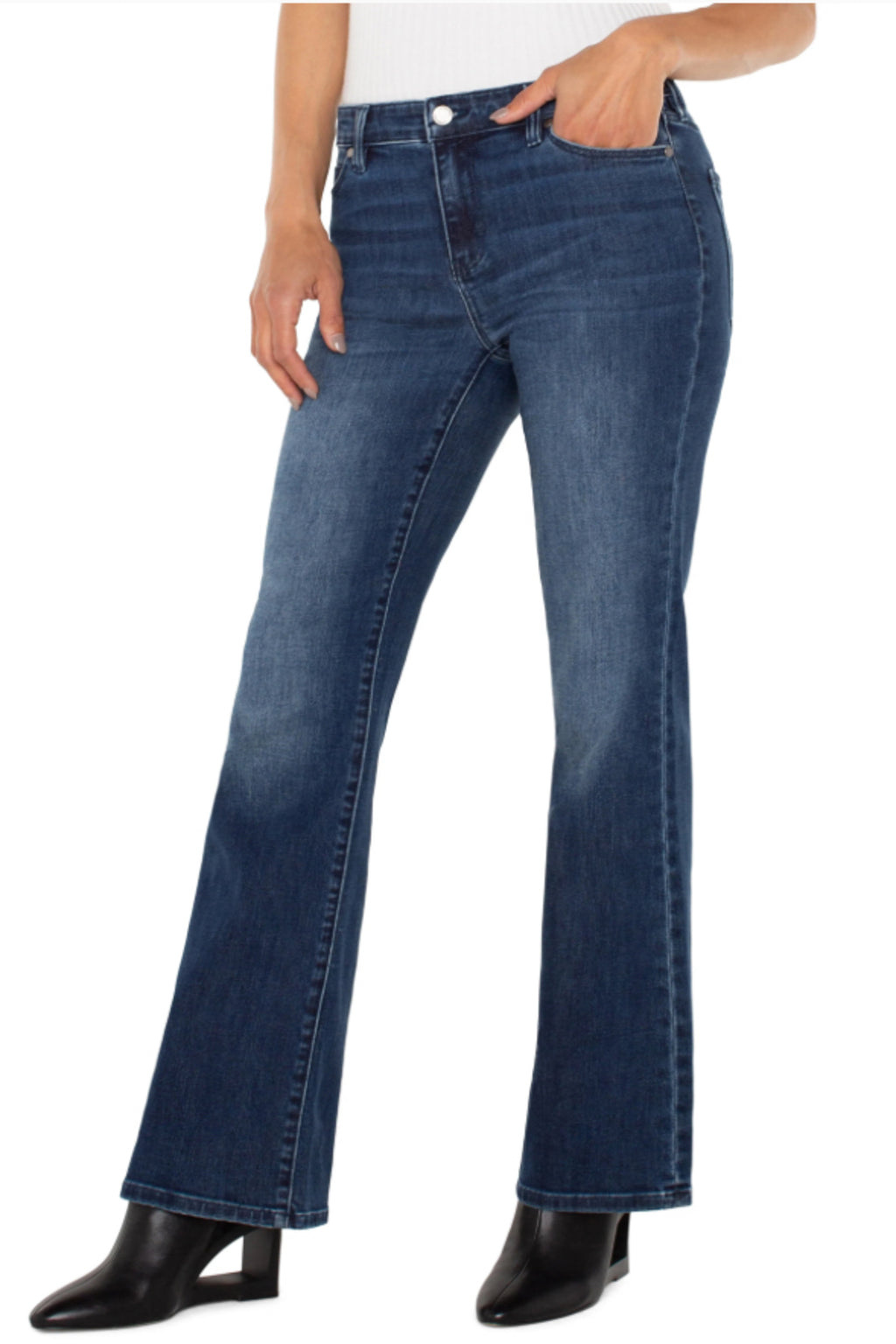 Lucy Bootcut 32"