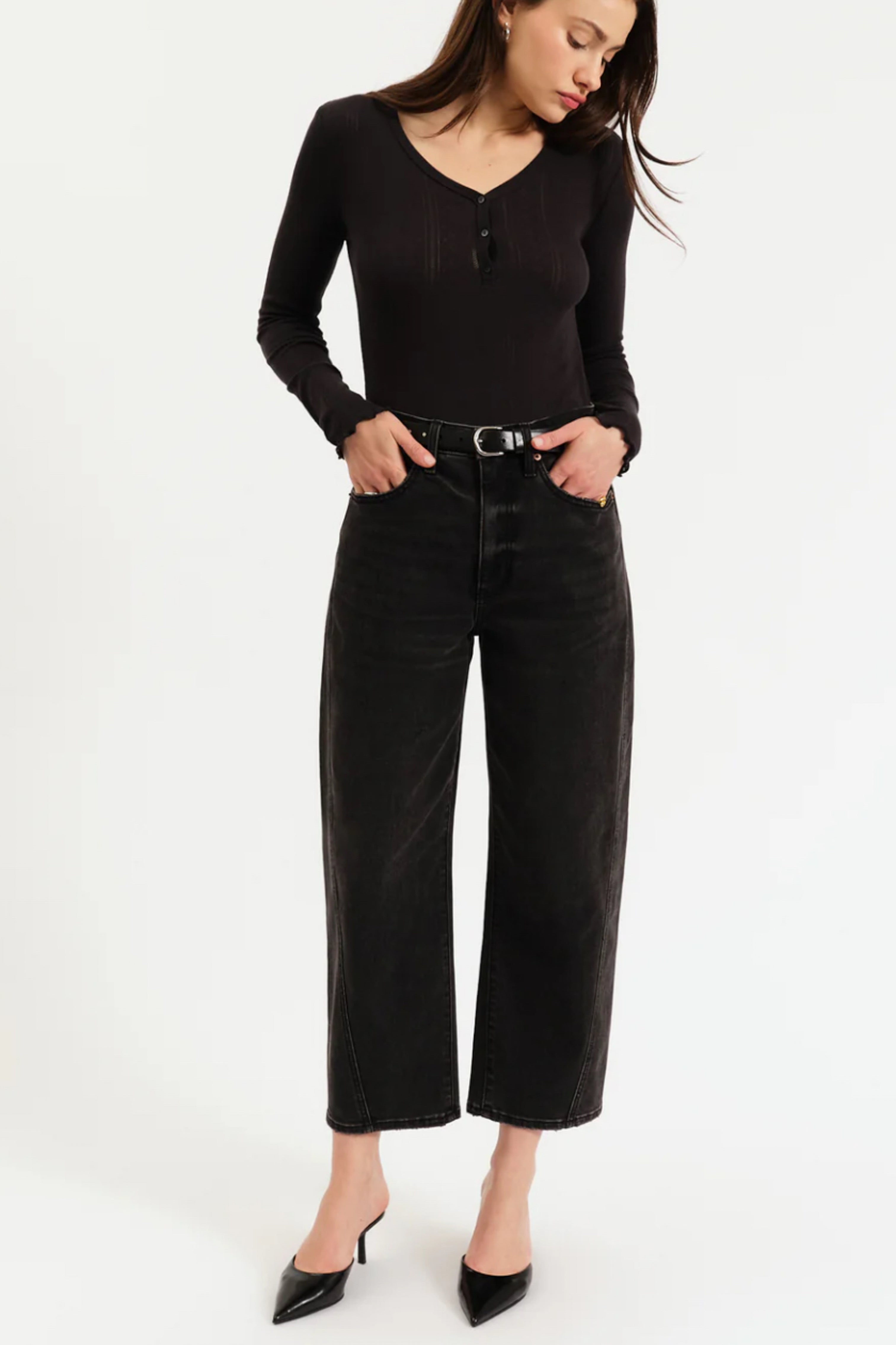 パンツ PAROSH Women Pants D231162013 Black Women's Parachute pants in black – CROSS JEANS
