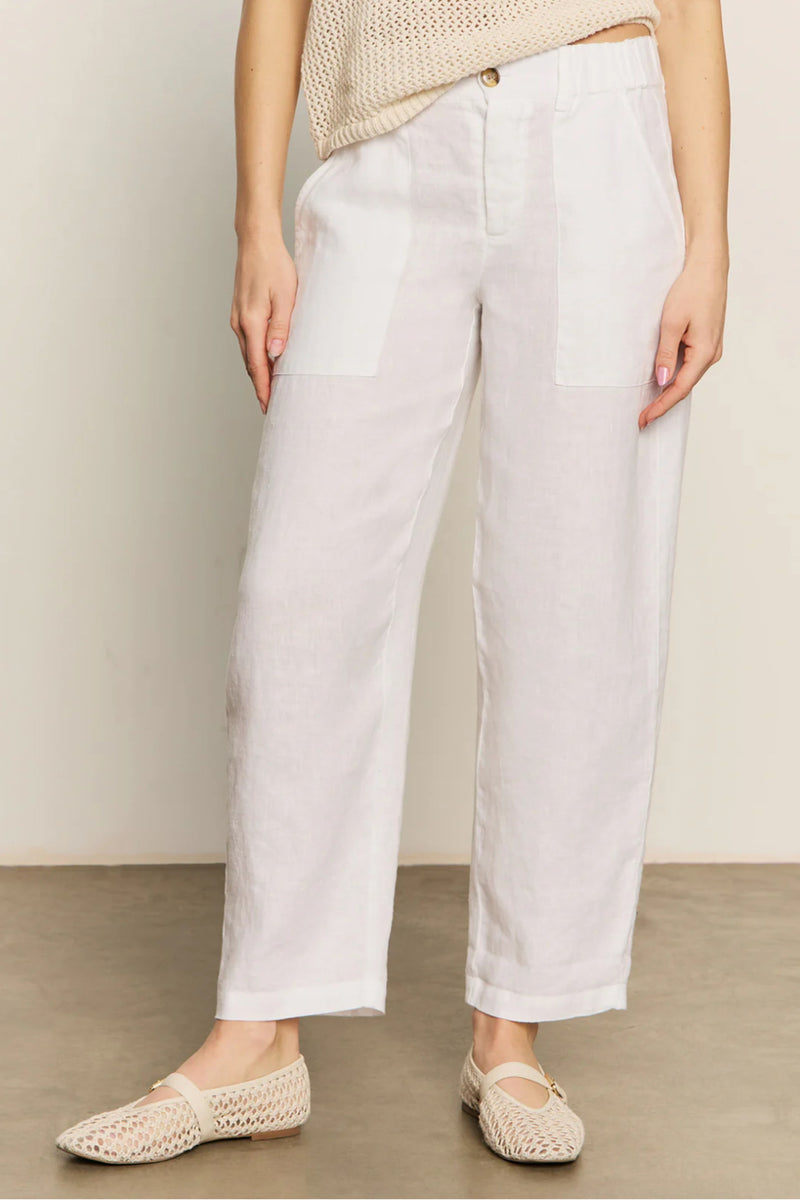 Relaxed Linen Cruiser