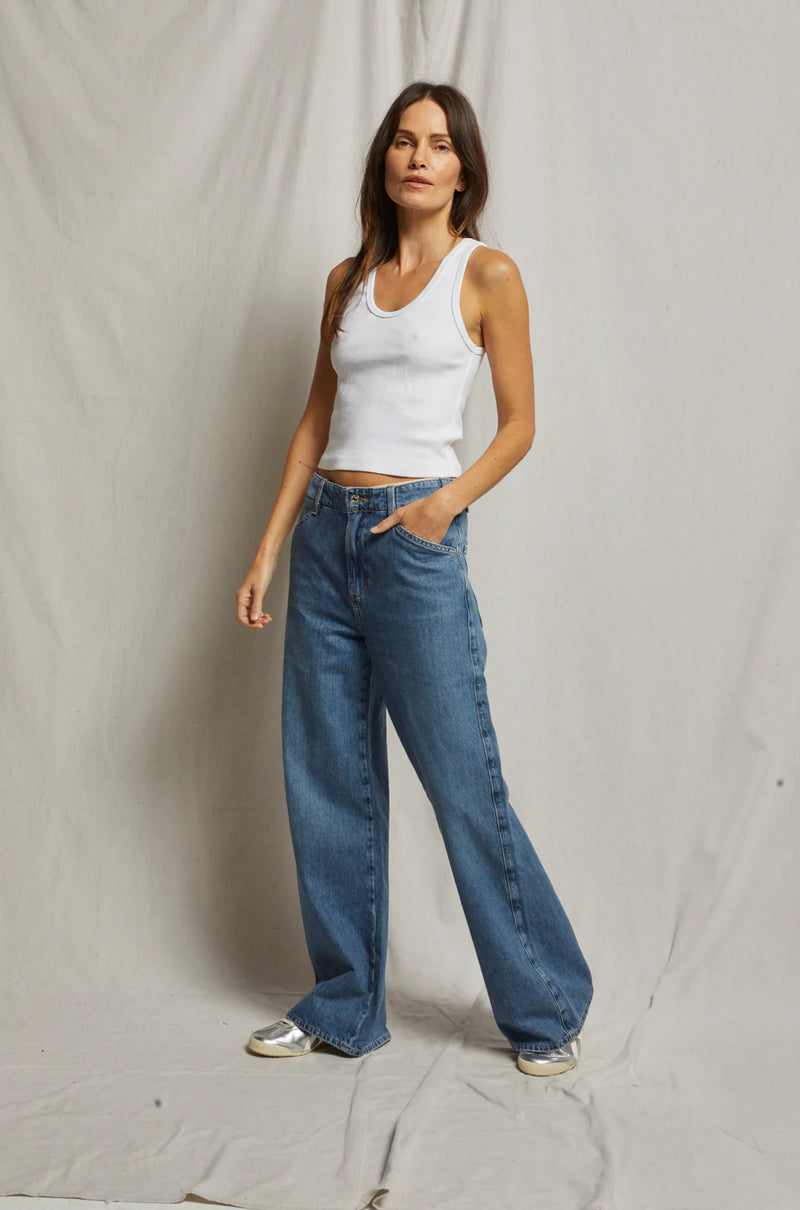 Structured Rib Tank