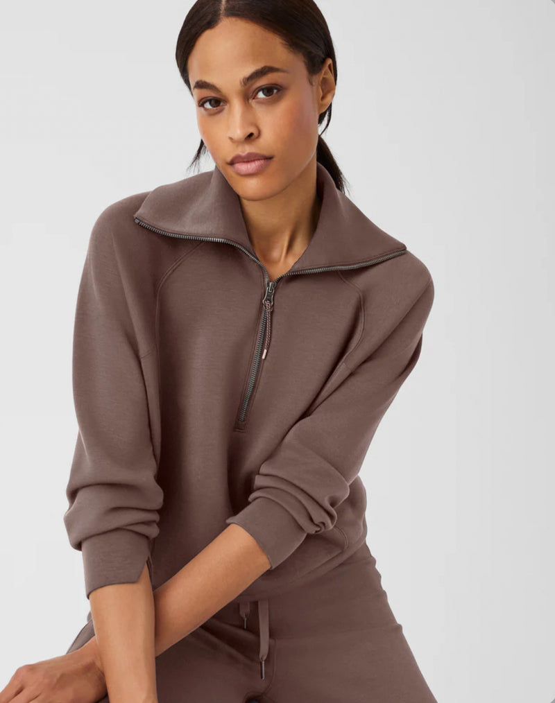 Air Essential Half Zip