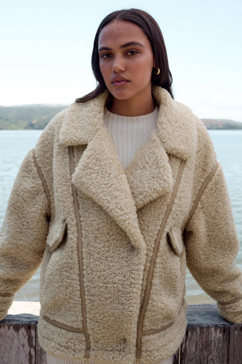 Ari Sherpa Coat