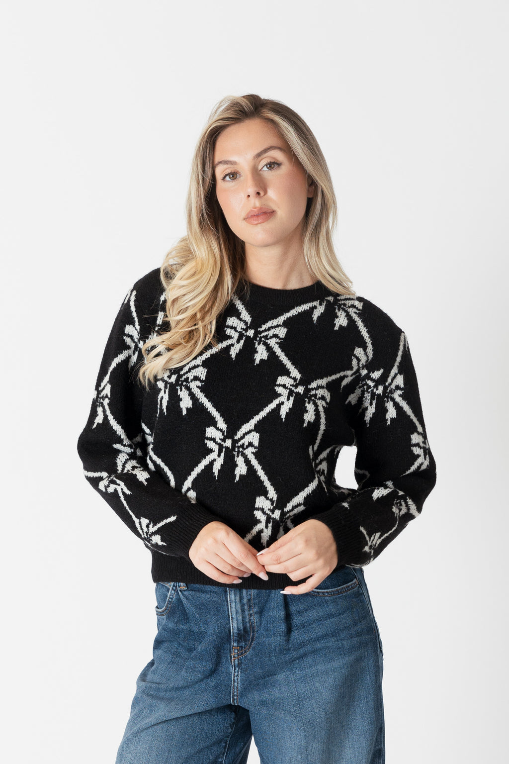 Koda Bow Crewneck Knit