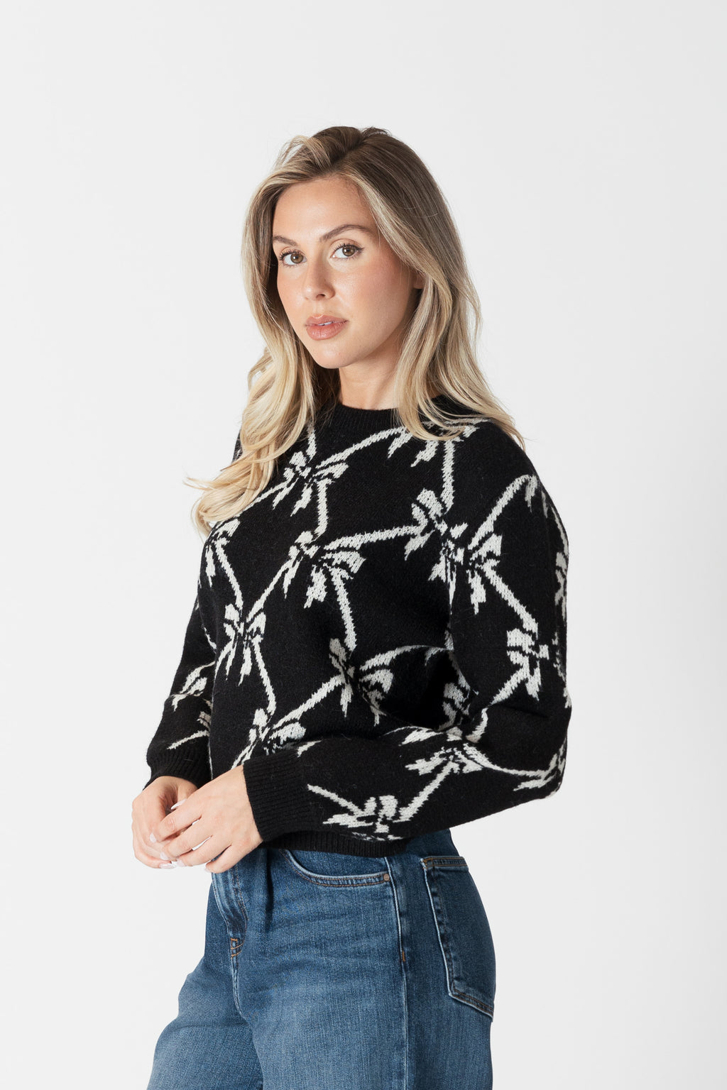 Koda Bow Crewneck Knit