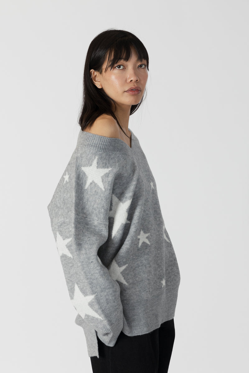 Shelly V-Neck Knit With Stars