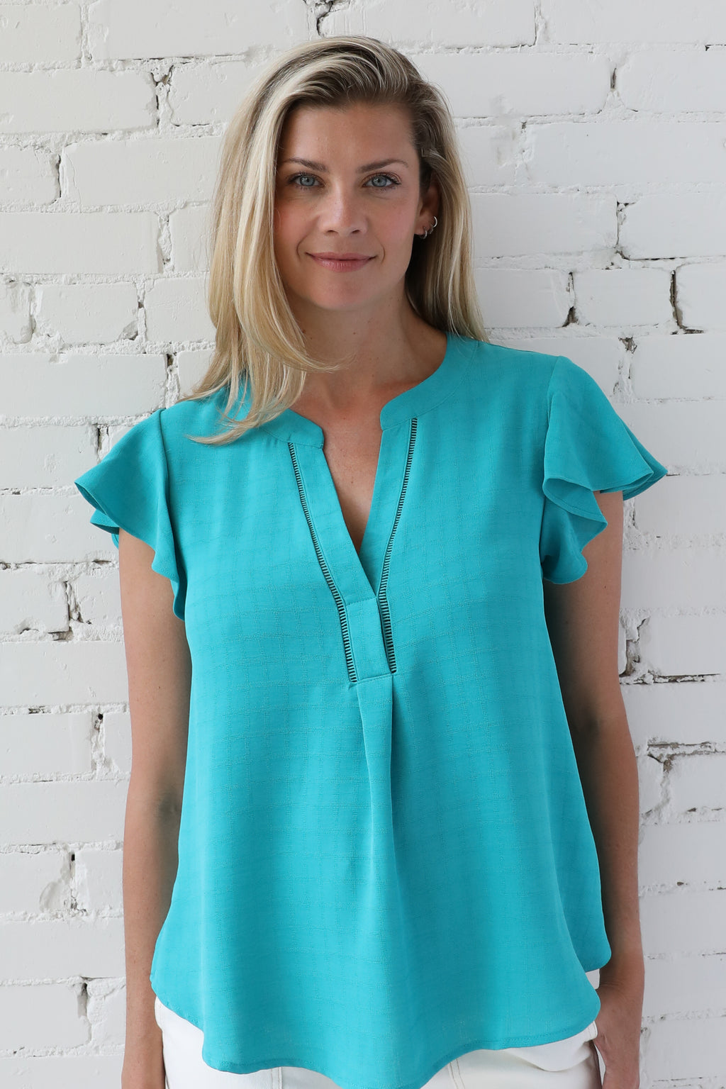 AVERY RAYNE </br>Avia Top