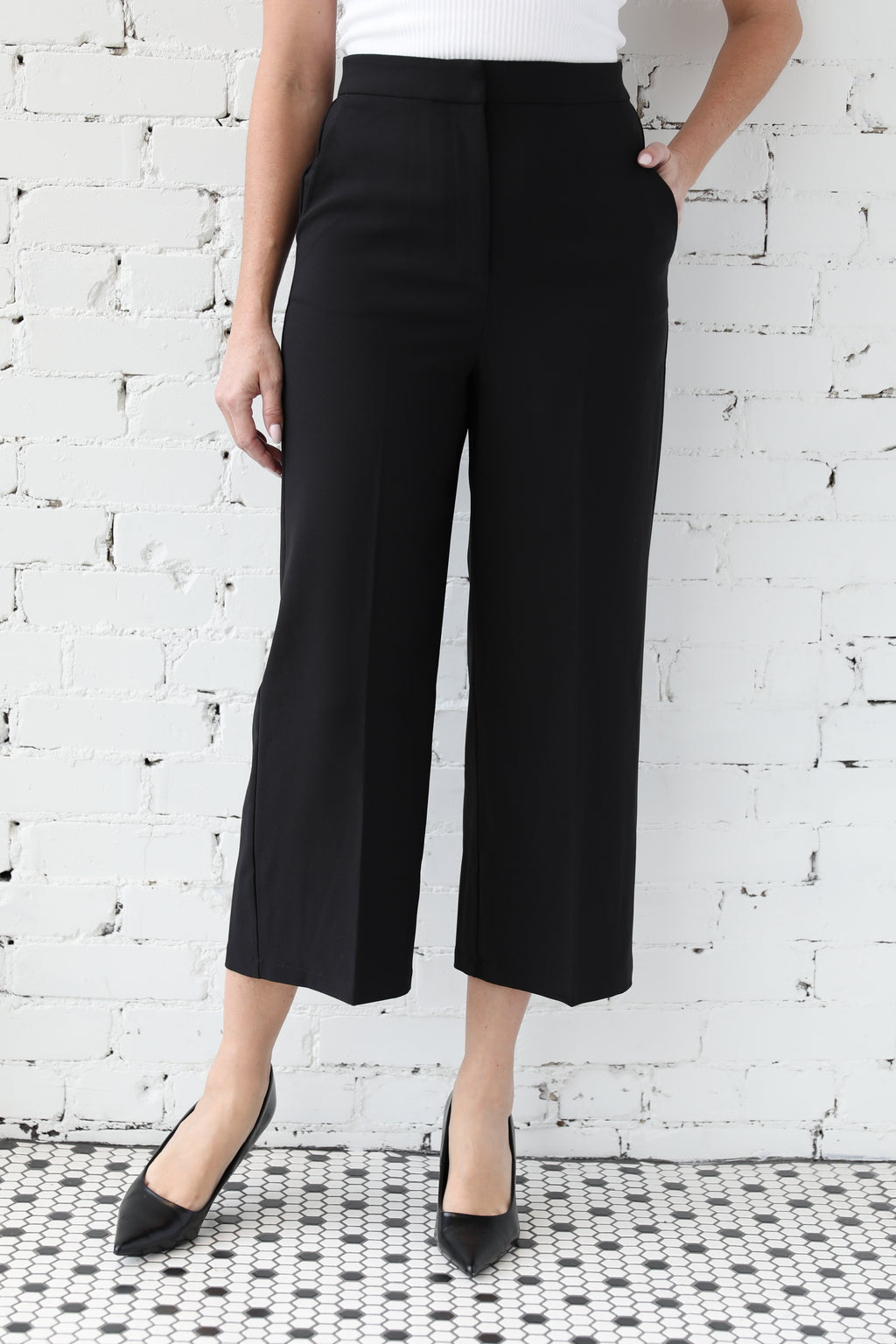 Essentials Twill Cropped Wide Leg