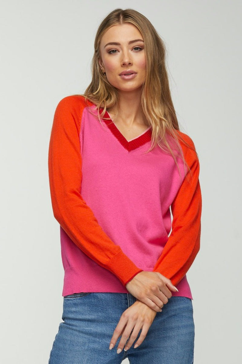 ZAKET & PLOVER </br>Fashioned V-Neck Knit