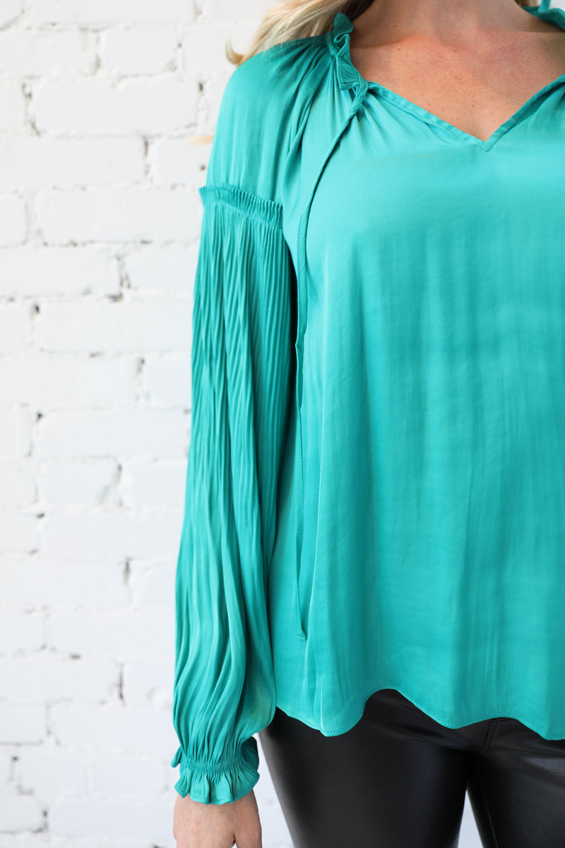 AVERY RAYNE </br>Taylor Blouse