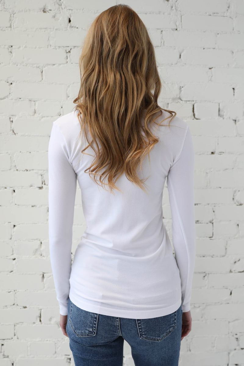 C'EST MOI </br>Bamboo Long Sleeve V-Neck Top