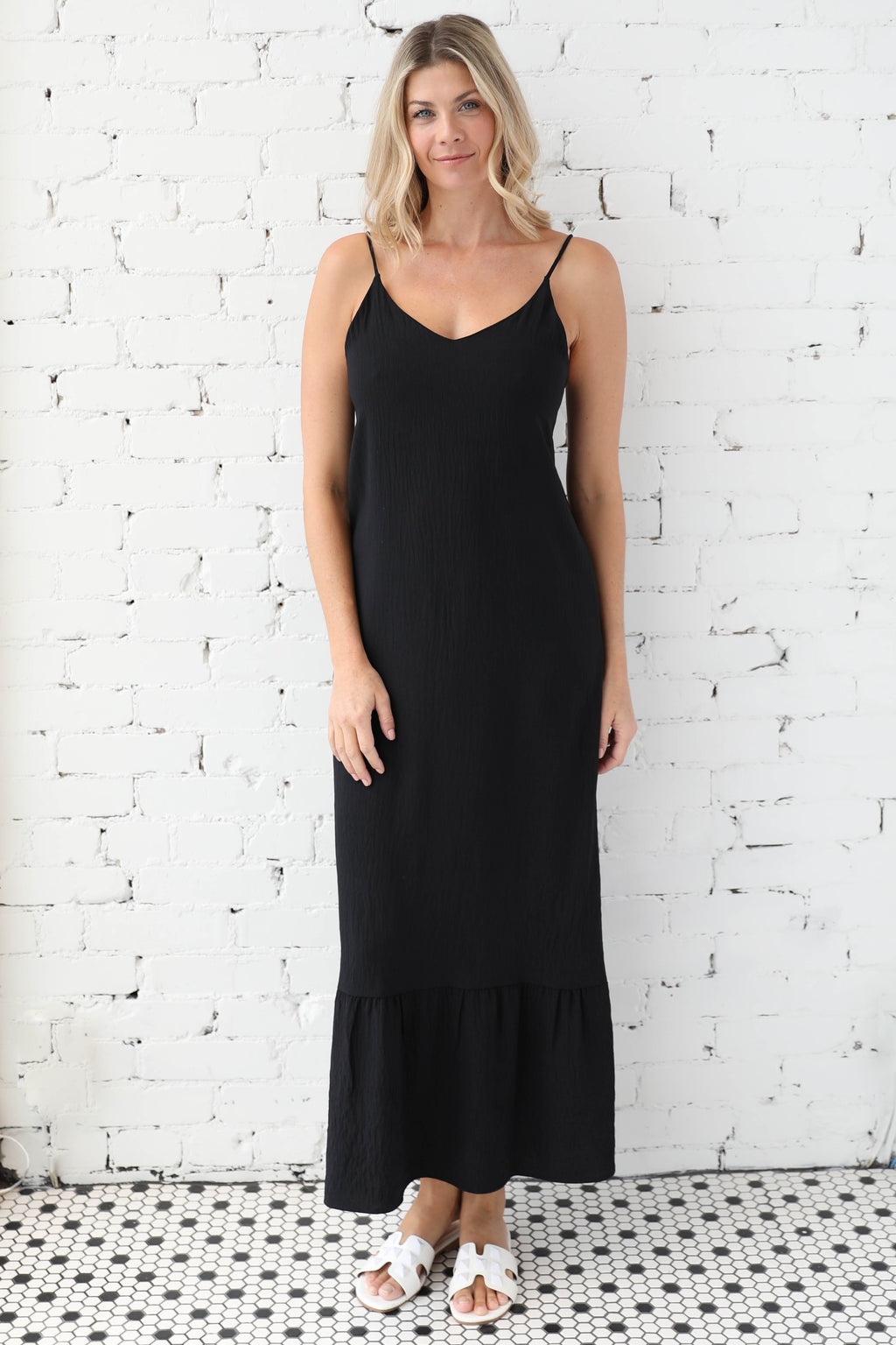 AVERY RAYNE </br>Maya Maxi Dress