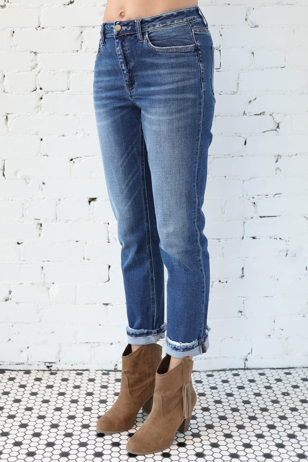 FLYING MONKEY </br>Stretch Boyfriend With Single Cuff Detail