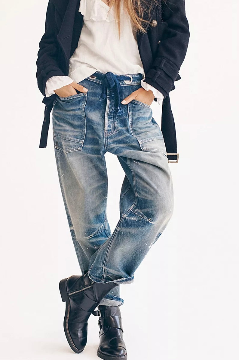 FREE PEOPLE </br>Moxie Low Slung Pull-On Barrel Jeans