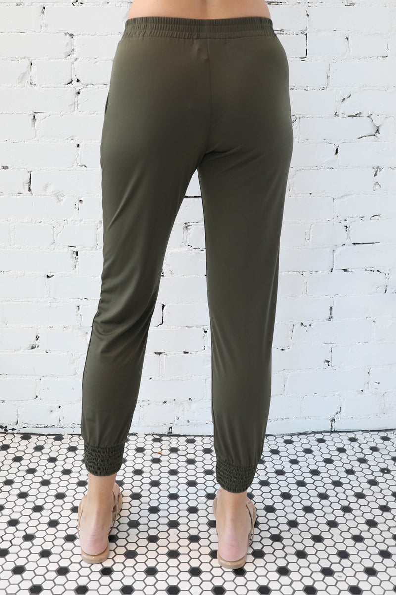 AVERY RAYNE </br>Tied Jogger